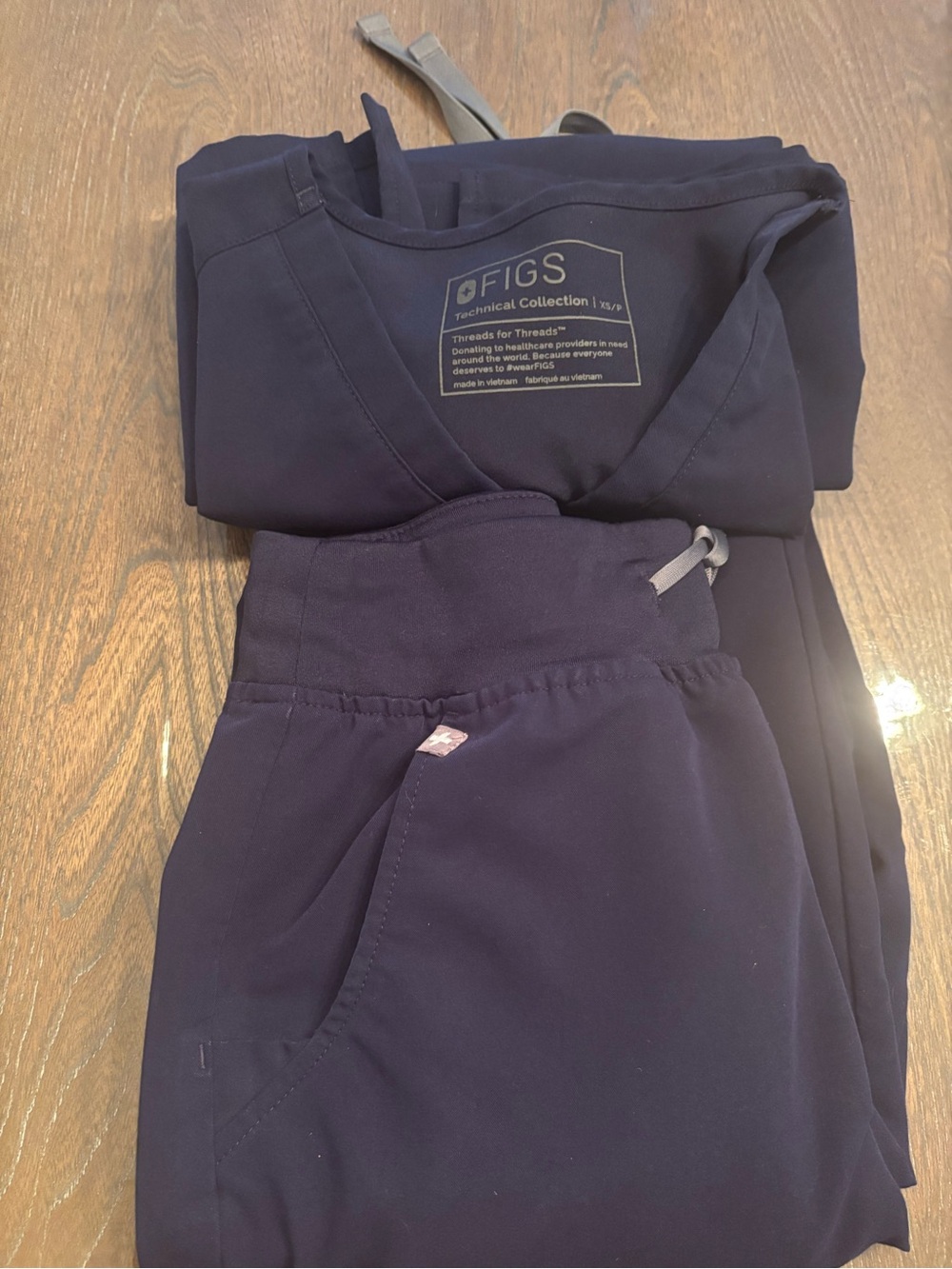 Figs Caterina scrub top and Zamora joggers